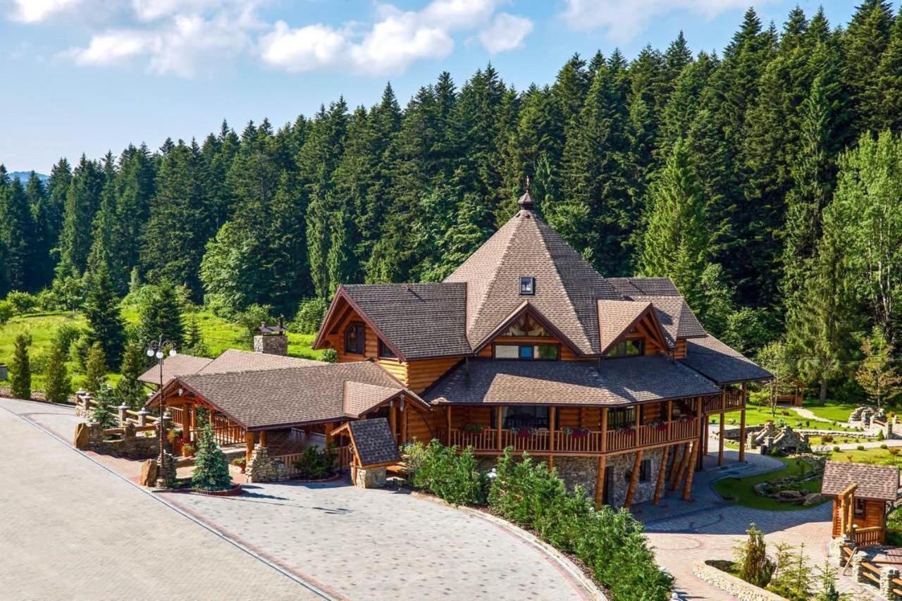 Любокрай Готельно-Відпочинковий Комплекс Skhidnytsia Exterior foto